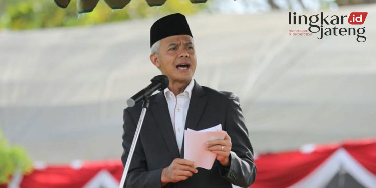 Pimpin Upacara Hari Santri Nasional, Ganjar Pranowo Sampaikan 3 Pesan Penting