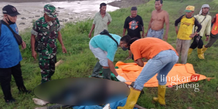 Remaja 16 Tahun Ditemukan Tewas Tenggelam di Bendungan Gelapan Grobogan