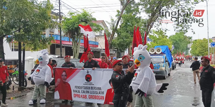 Targetkan 30 Kursi DPRD, PDIP Grobogan Daftarkan 50 Bacaleg Pemilu 2024
