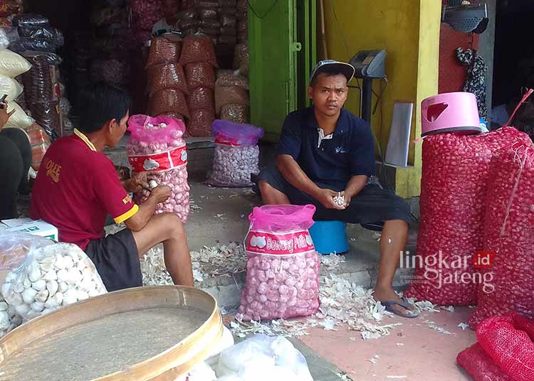 Harga Bawang Merah Alami Penurunan di Grobogan, Bawang Putih Stabil