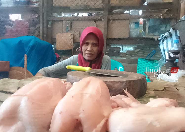 Harga Daging Ayam Naik di Grobogan, Pedagang Keluhkan Sepi Pembeli