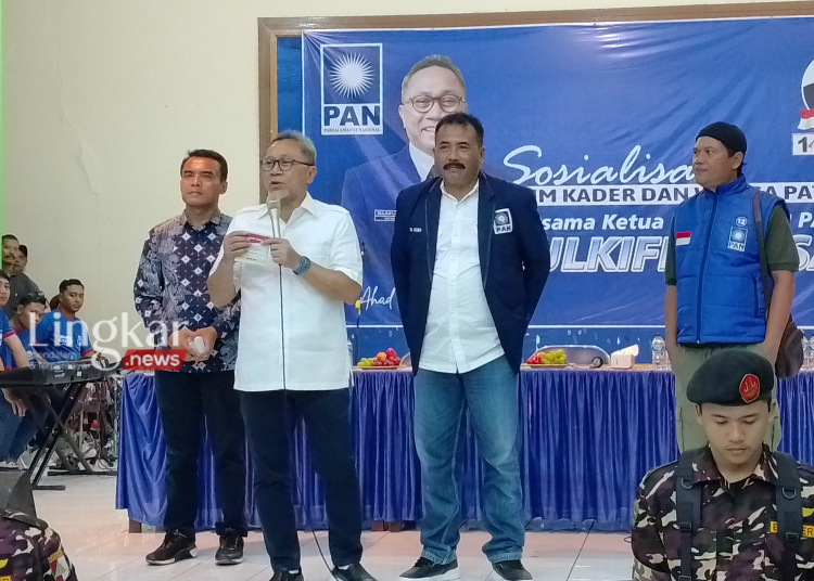 Kampanye di Pati, Zulhas Pastikan Prabowo-Gibran akan Lanjutkan Program Jokowi